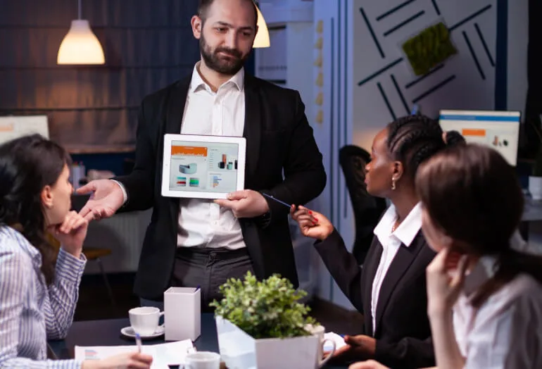服务详情: - 斗鱼游戏直播间平台